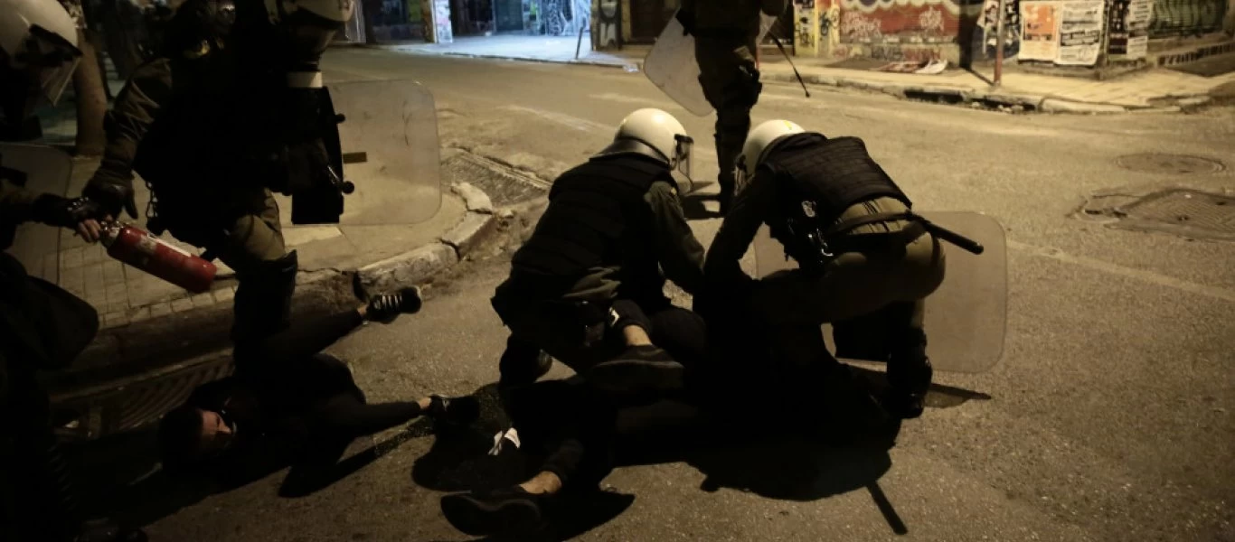 Πολυτεχνείο: Για πλημμελήματα διώκονται οι 24 συλληφθέντες - 4 ήταν ανήλικοι